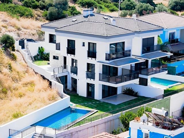 Çeşme, İzmir içerisinde satılık Villa
