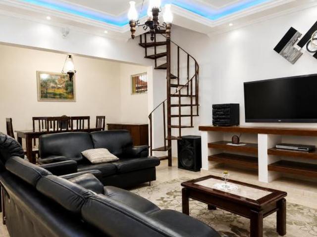 Casa venda em Região Imediata de São José dos Campos, Região Metropolitana do Vale do Paraíba e Litoral Norte