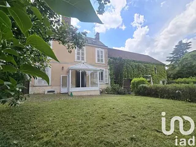 Maison vente à La Maladrerie, Igé