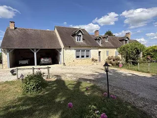 Maison vente à La Maladrerie, Igé
