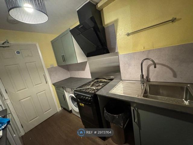 House for rent in Walworth, Greater London