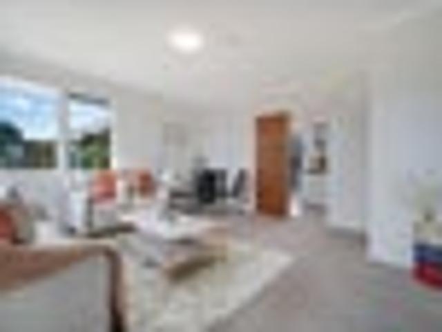 Apartment for sale in Sunnyhills, Howick
