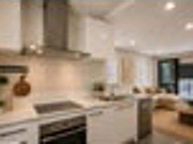 Apartment for sale in Paremoremo, Oroua County
