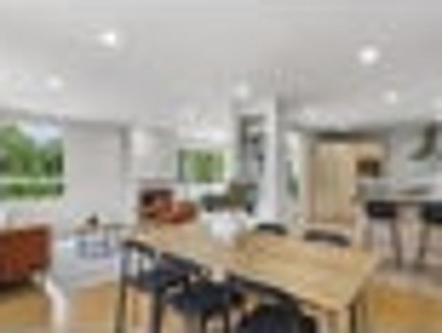 House for sale in Paremoremo, Oroua County