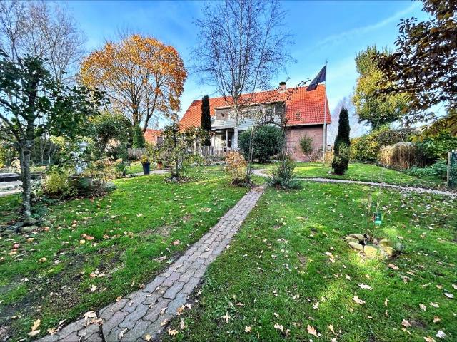 Villa kaufen in Ihlow, Niedersachsen