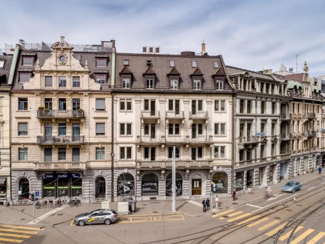 Büro mieten in Einigen, Zürich