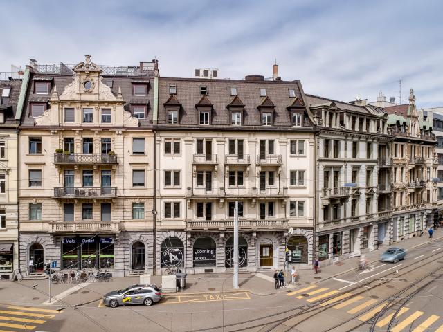 Büro mieten in Einigen, Zürich