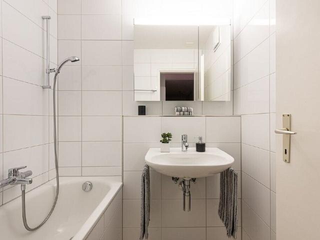 Apartment kaufen in Feuerthalen, Zürich