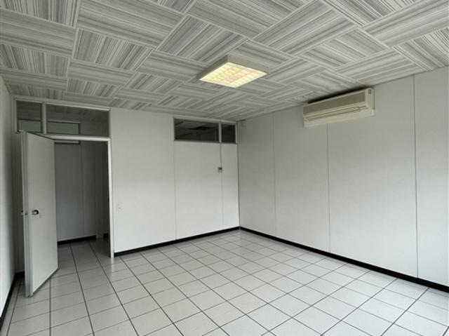 Büro mieten in Monteceneri, Tessin