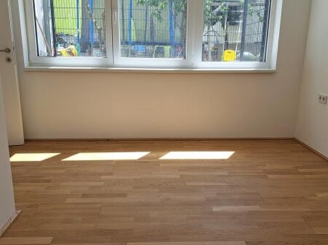 First Floor kaufen in Wien