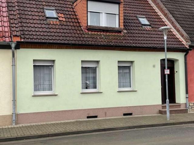 Haus kaufen in Güsten, Salzlandkreis