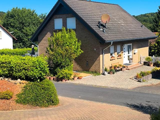 Haus kaufen in Oeleroth, Ruppichteroth