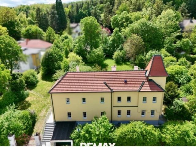 Mehrfamilienhaus kaufen in Baden, Bezirk Baden