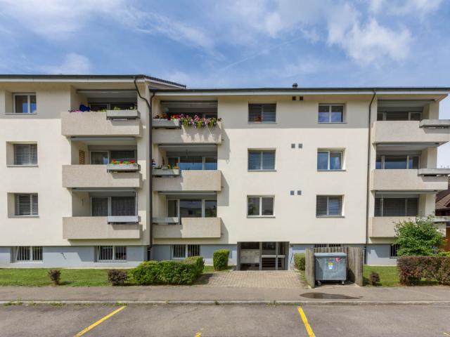 Etagenwohnung mieten in Aesch (ZH)