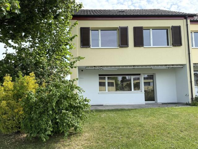 Reihenfamilienhaus kaufen in Usserdorf, Buchs (AG)