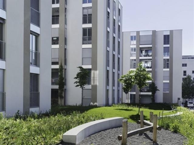 Wohnung mieten in Opfikon, Zürich