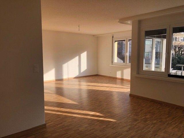 Apartment mieten in Erlenbach (ZH), Zürich