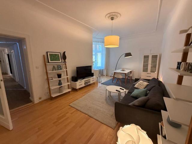 Wohnung kaufen in Alt-Mariendorf, Berlin
