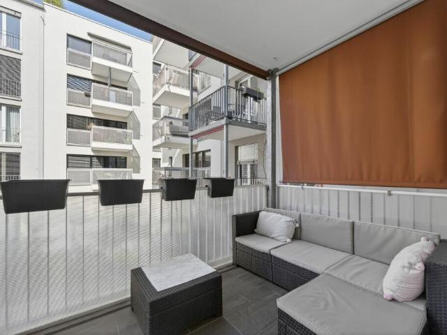 Wohnung kaufen in Einigen, Zürich