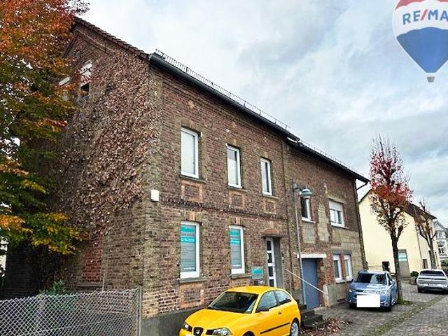 Haus kaufen in Höhr-Grenzhausen, Rheinland-Pfalz