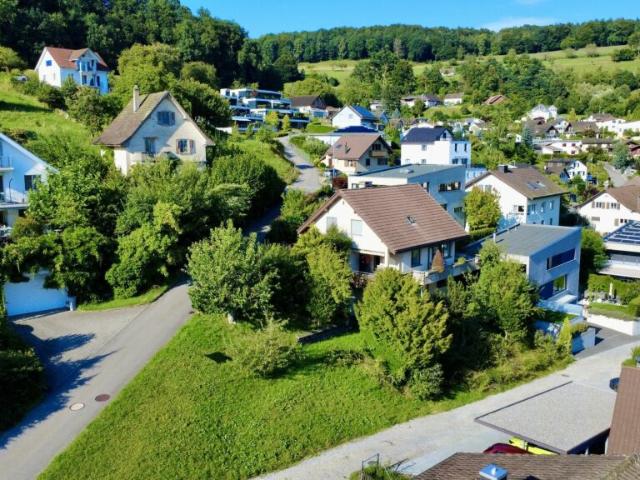 Grundstück kaufen in Gränichen, Aargau