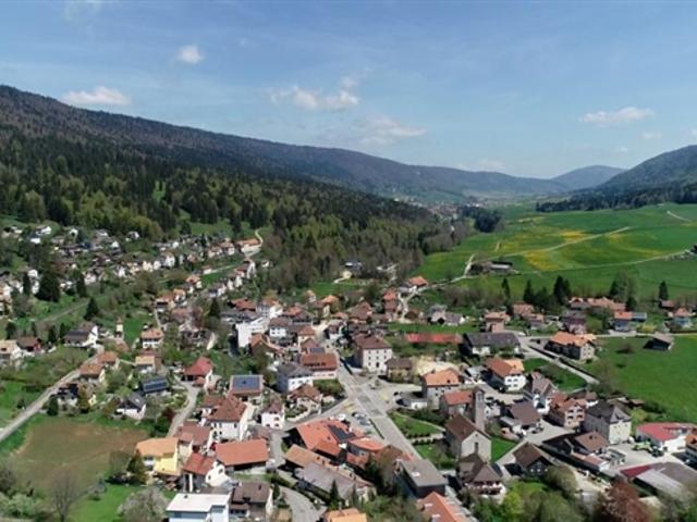 Wohnung kaufen in Villeret, Bern
