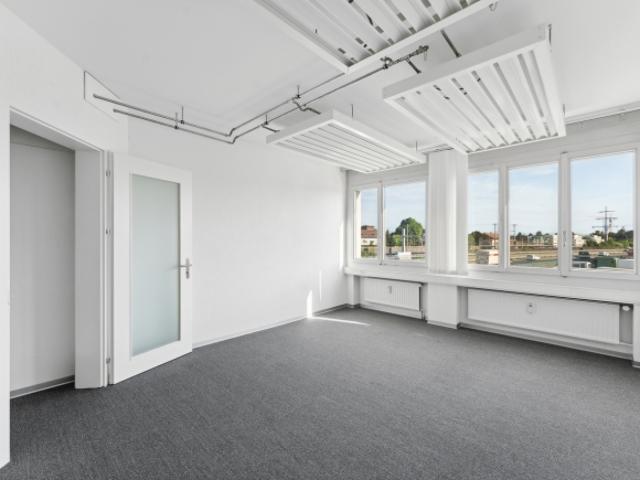 Büro mieten in Urtenen, Bern