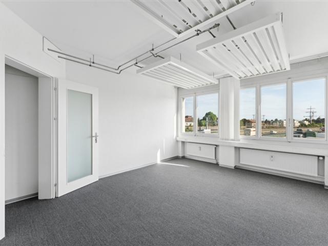 Büro mieten in Mattstetten, Bern