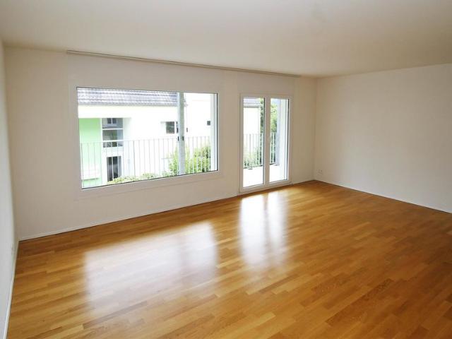 Apartment mieten in Flurlingen, Bezirk Andelfingen