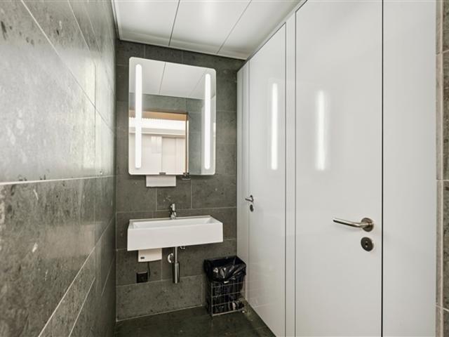 Büro mieten in Einigen, Zürich