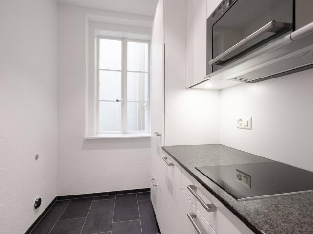 Büro kaufen in Brügg, Bern