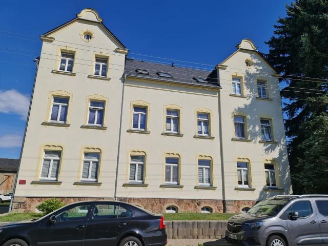 Etagenwohnung kaufen in Hartmannsdorf