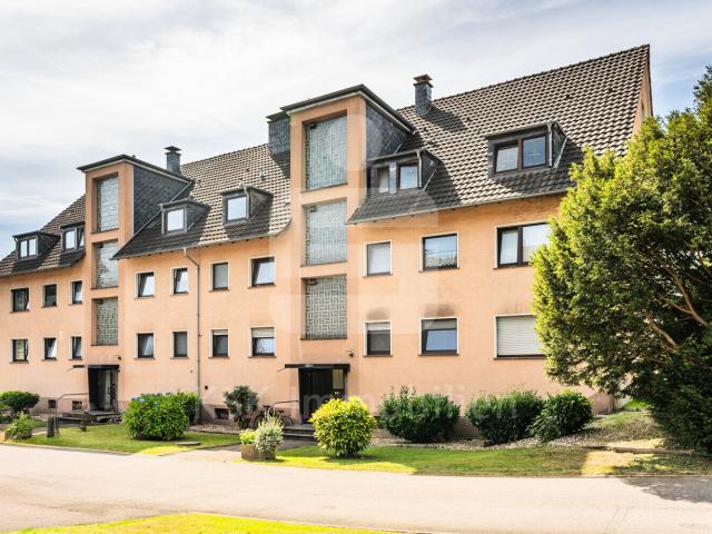 Dachgeschosswohnung kaufen in Menzlingen, Rösrath