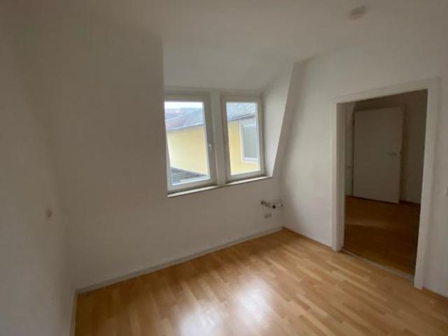 Etagenwohnung mieten in Gera
