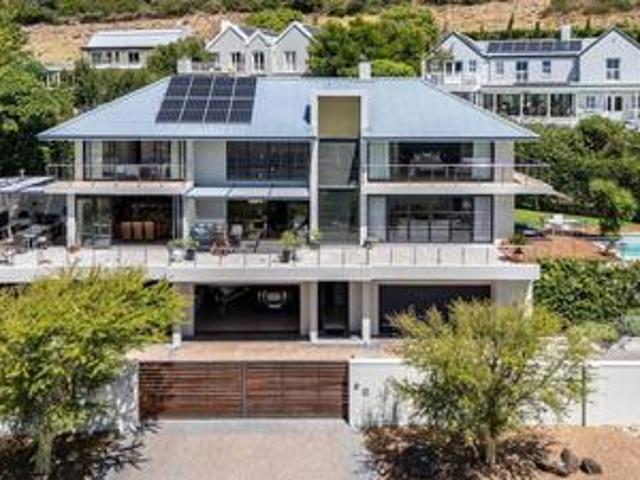 House for sale in Hout Bay, Western Cape