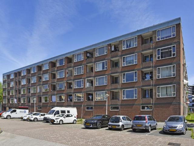 Appartement te huur in Waterlandpleinbuurt, Amsterdam