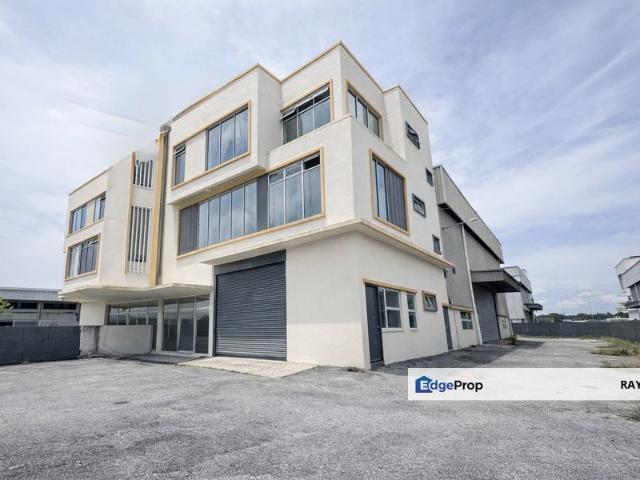 Warehouse for sale in Ijok, Selangor
