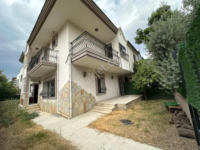Bornova, İzmir içerisinde satılık Villa
