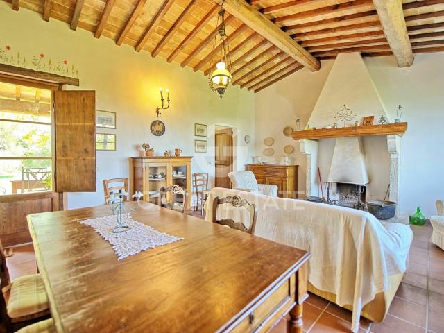 Casa in vendita a Sarteano, Toscana
