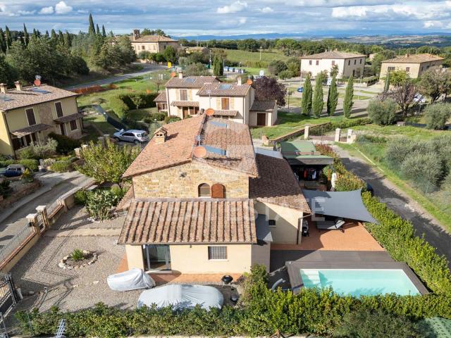 Casa in vendita a Buonconvento, Toscana