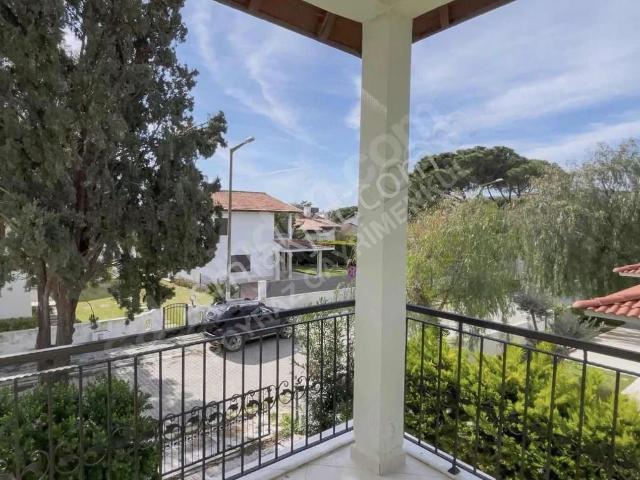 Çeşme, İzmir içerisinde kiralık mülk