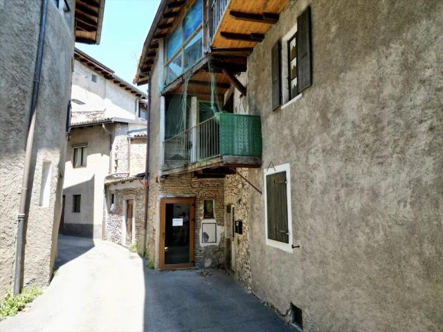 Einfamilienhaus kaufen in Mendrisio, Tessin