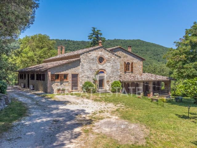 Casa in vendita a Magione, Umbria