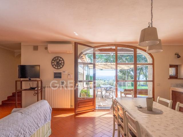 Casa in vendita a Cortona, Toscana
