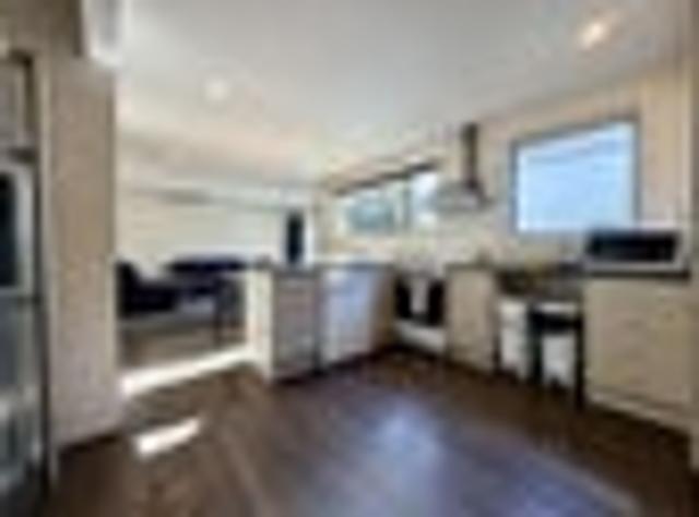 Apartment for rent in Chaslands, Canterbury
