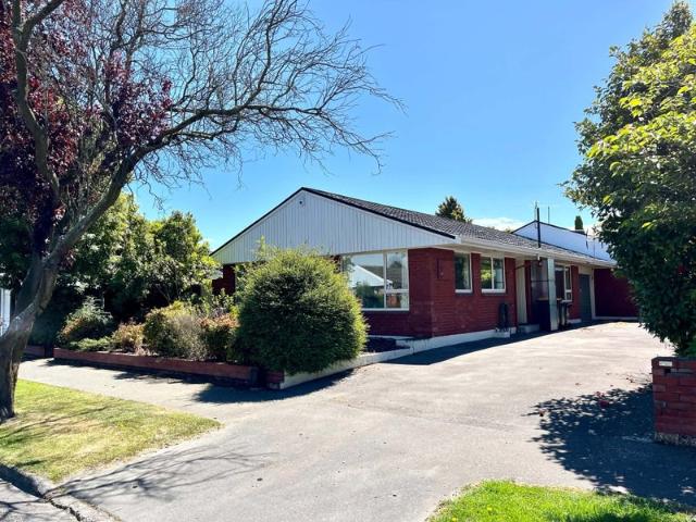 House for rent in Chaslands, Canterbury