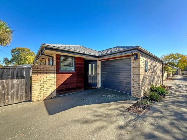 House for rent in Chaslands, Canterbury