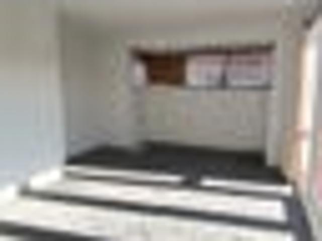 Apartment for rent in Chaslands, Canterbury