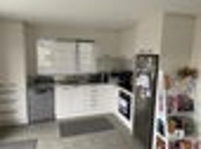 House for rent in Chaslands, Canterbury