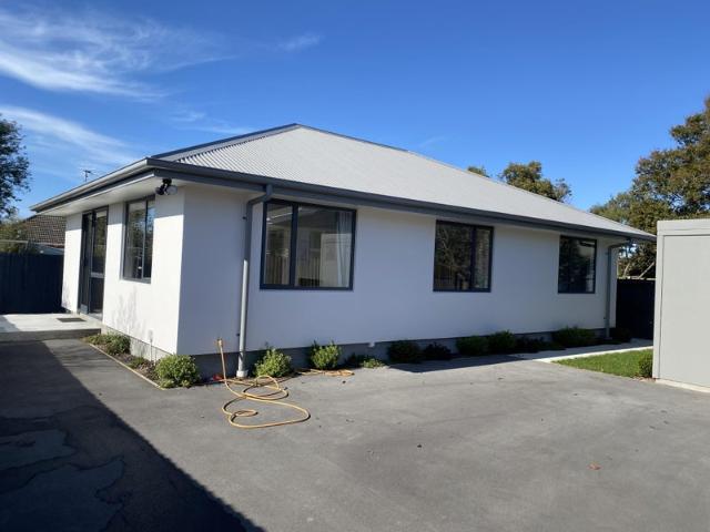 House for rent in Chaslands, Canterbury